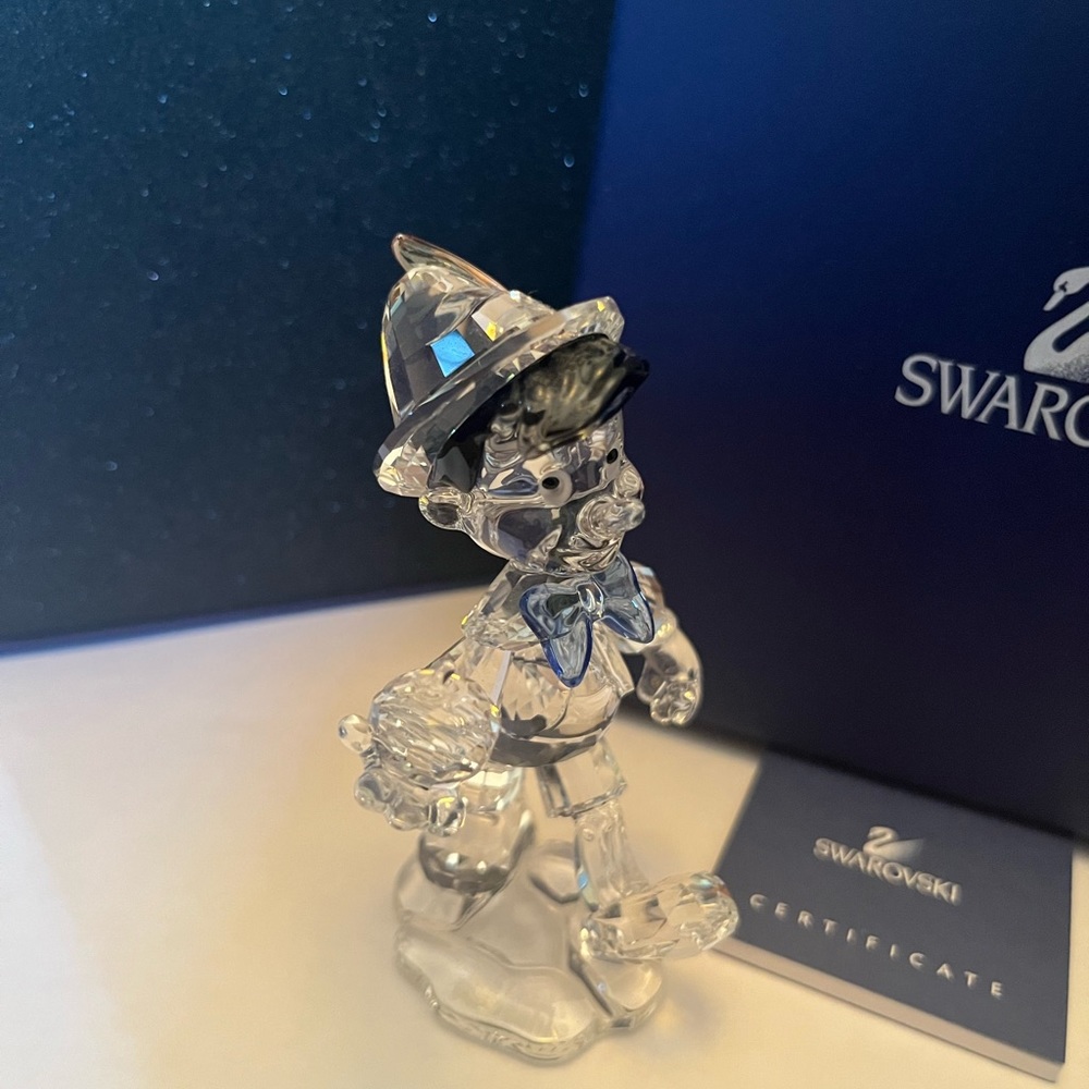 Swarovski Crystal Disney Apple Pinocchio MIB#1016766 Retired